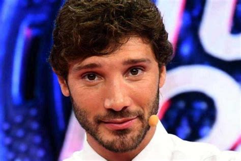 Stefano De Martino e la scalata al successo: cosa c'è davvero dietro al ...