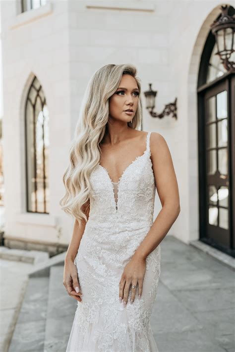 Plain wedding dress 60 photos - Astyledwedding.com