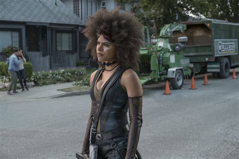 Domino (Marvel Comics) HD wallpapers