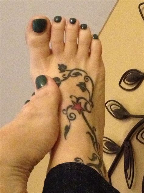 Foot tattoo. Feet. Pedicure. Tattoos. Mineeee | Foot tattoos, Foot