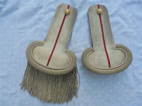paire d'épaulettes d adjudant Français de 1 guerre Gris/Rouge Tissu