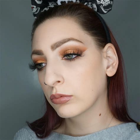 I love a good nude | Scrolller