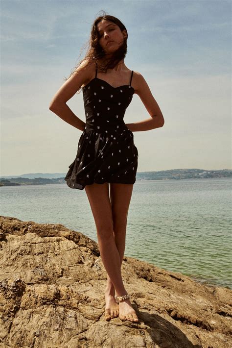 Lary Mueller | Blow Models