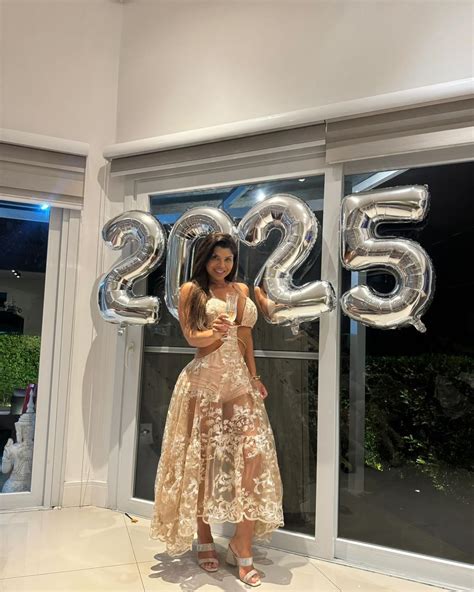 Carine Felizardo (@carine.felizardo) • Instagram photos and videos