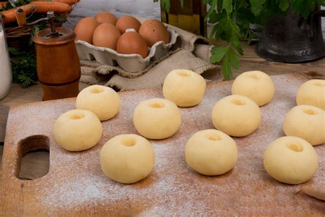 Belarus Food Recipes: Best Belarus Potato Dishes to Try