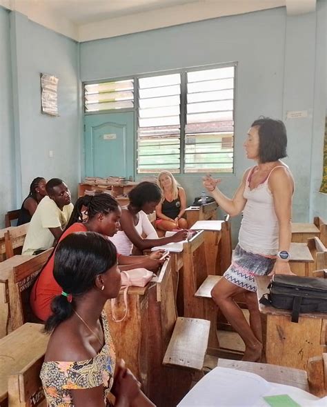 Teacher Trustee helping in Ghana - Futurestars