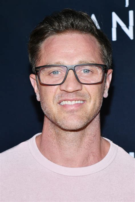 Devon Sawa Net Worth - Wiki, Age, Weight and Height, Relationships