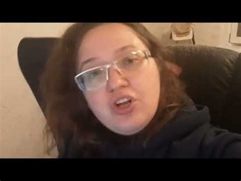 Можно ли носить вещи с Навальным. Мои покупки. Лысая киска. - YouTube