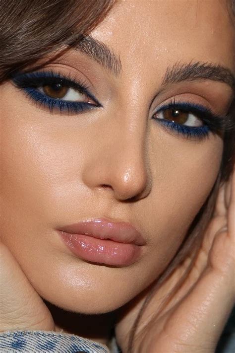 Pin by Anna K on Make up | Dark makeup, Makeup eyeliner, Eye makeup ...