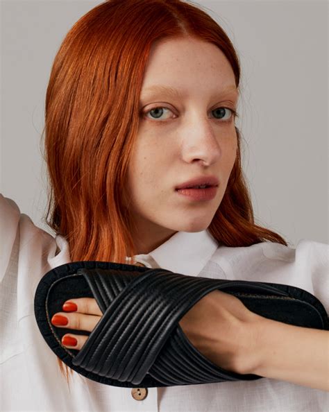 Un repaso a la historia del calzado retro de Mishka en su llegada a