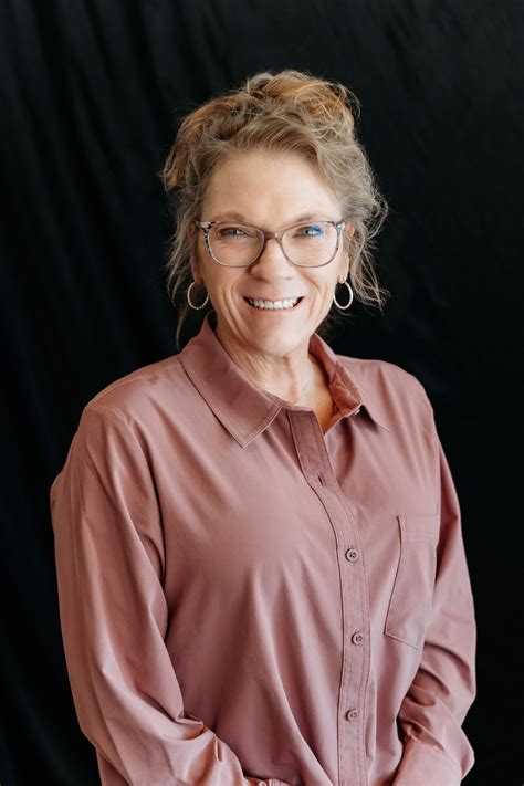 Rhonda Woolsey, Crown Realty - Congratulations Joanne and Henry on the