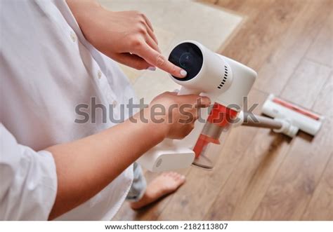 101 Vacuum Cleaner Display Stand Images, Stock Photos, 3D objects ...