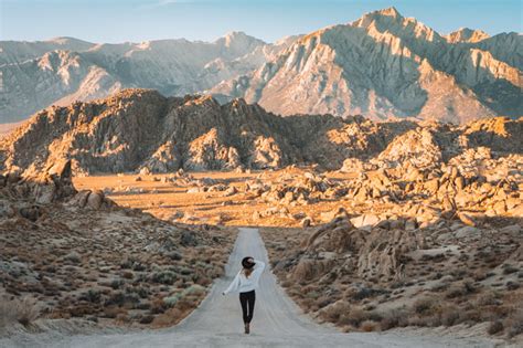 guide  visiting alabama hills  lone pine california