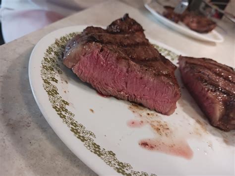 Dead on medium rare new york strip : r/steak