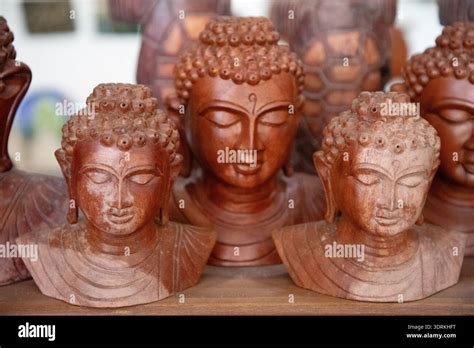 sri lankan traditional wood craft  craftsmen stock photo alamy