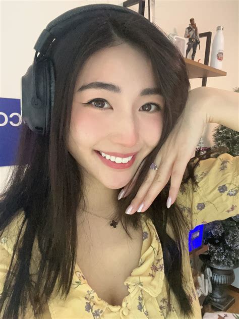 xChocoBars : r/twitchasians