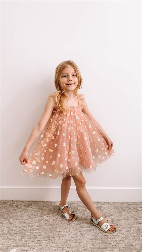 10 Kids Floral Spring Dresses — The Overwhelmed Mommy Blog