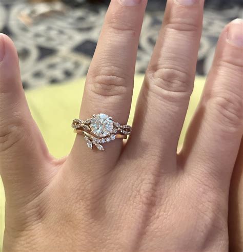 How jareds jewlers became the top choice for engagement rings 4
