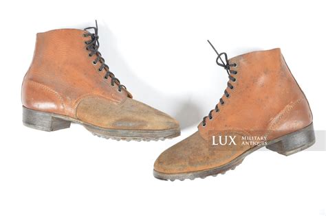 Unissued late-war German low ankle combat boots