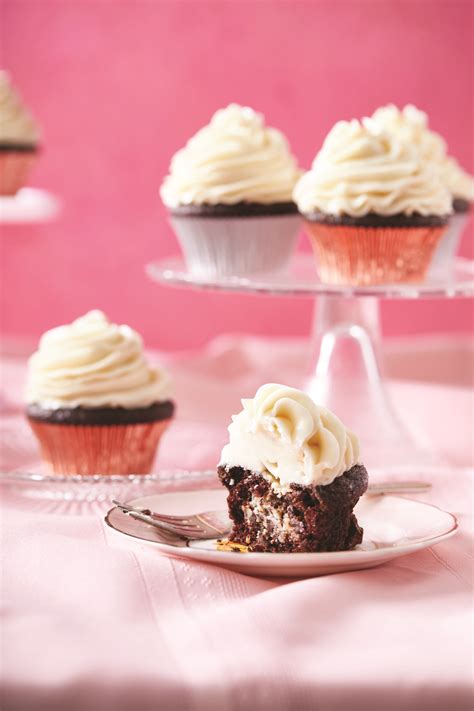 Miranda Lambert’s Whiskey Cupcakes – Garden & Gun