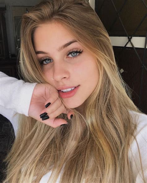 Pretty Eyes : r/PrettyGirls