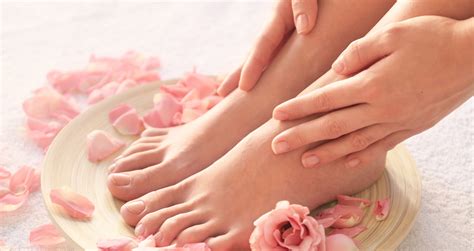 hands  feet rachel harvest