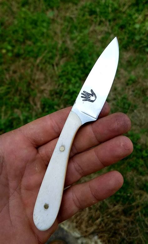 Pin by Sans on Edc gear | Handmade knives, Knife shapes, Knife making