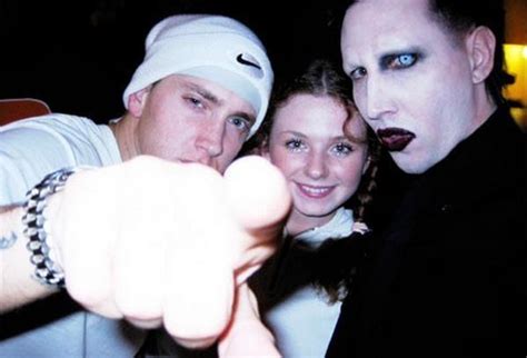 Marilyn Manson 2025: Girlfriend, net worth, tattoos, smoking & body ...
