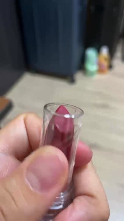 RELOVE REVOLUTION Губная помада BABY LIPSTICK купить по низким ценам в ...