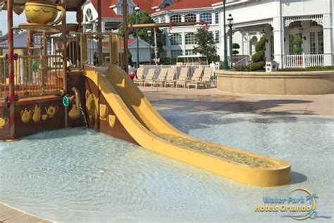 Disney Grand Floridian Resort Pool - Pictures - Water Slides