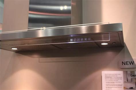 Выбор вытяжки для кухни с отводом в вентиляцию: секреты и советы ...