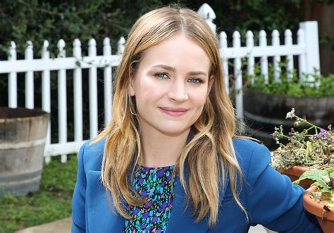 Britt Robertson