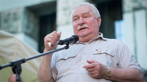 Лех Валенса пообіцяв номінувати Сенцова на Нобелівську премію - BBC ...