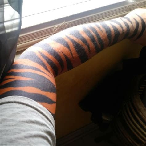 10+ Best Tiger Stripes Tattoo Ideas and Designs | Stripe tattoo, Tiger ...