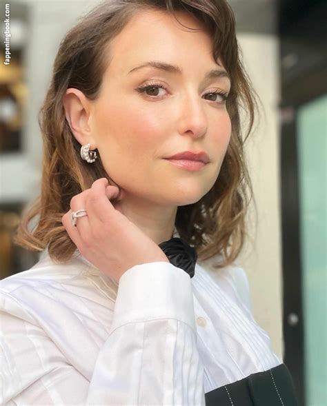 Milana Vayntrub Naked: The Truth Behind The Headlines And Controversy