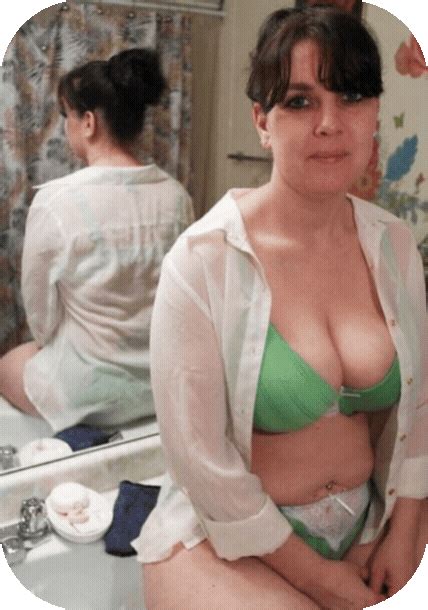 cute mature busty wife in and out of sexy bra and... - toobusyliving