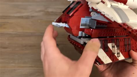 Comparing every LEGO Star Wars Republic Gunship playset so far