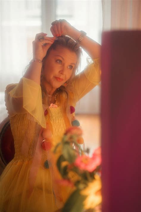 The Fairy Dust of Confidence: How Parties Spark Transformation