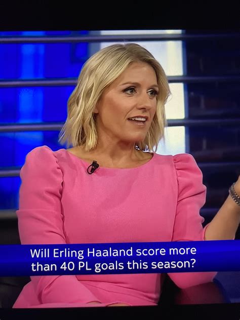 Rebecca Lowe - NBC Sports : r/hot_reporters