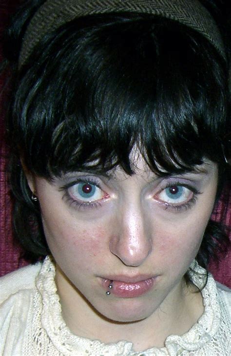 ilona  pest big eyes