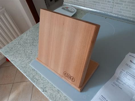 Magnetický stojan na nože 25cm | Aukro