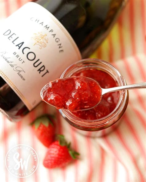 Champagne strawberry jam easy one punnet strawberry jam – Artofit