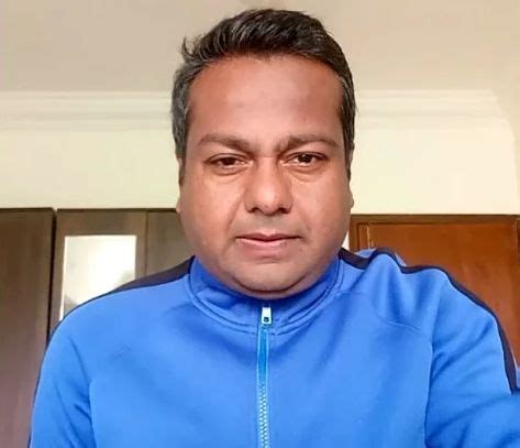 Deepak Kalal Wiki, Age, Girlfriend, Wife, Family, Biography & More ...