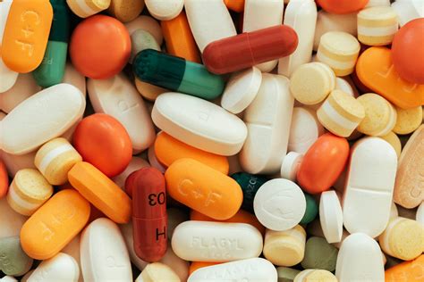 A Case Against Prescription Drug Abuse - Primary Care Physicians