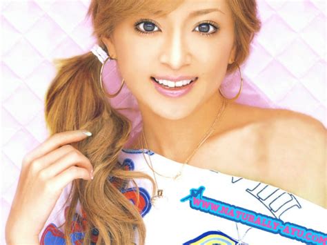 Wallpaper15 Ayu - ZWZ Picture