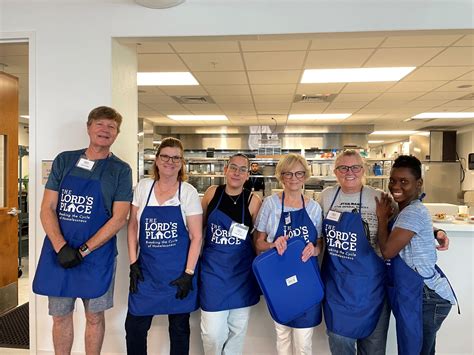 Michael, Nancy, Chanel, Bonnie, Lori, Michaella - The Lord's Place