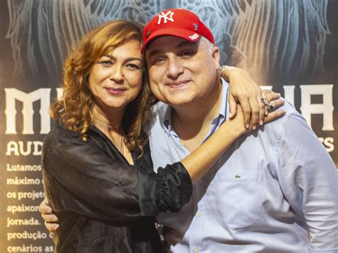 Ópera Multimídia celebra festa de 5 anos entre amigos - ES360