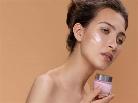 A Doctor Explains: What Are Ceramides How Does The Skin Benefit From ...