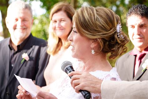 Wedding Speeches: Your Guide to Crafting Memorable Moments