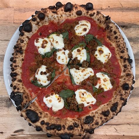 Pizzeoli Wood Fired Pizza | St. Louis MO